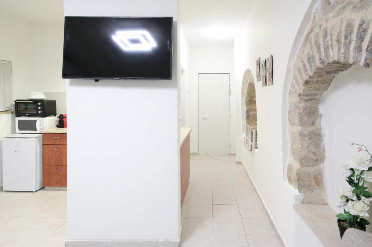 Private Hostel - Best location Jerusalem Exterior foto
