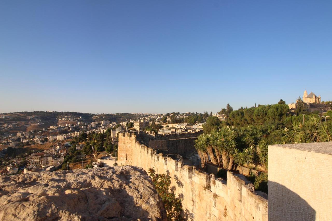 Private Hostel - Best location Jerusalem Exterior foto