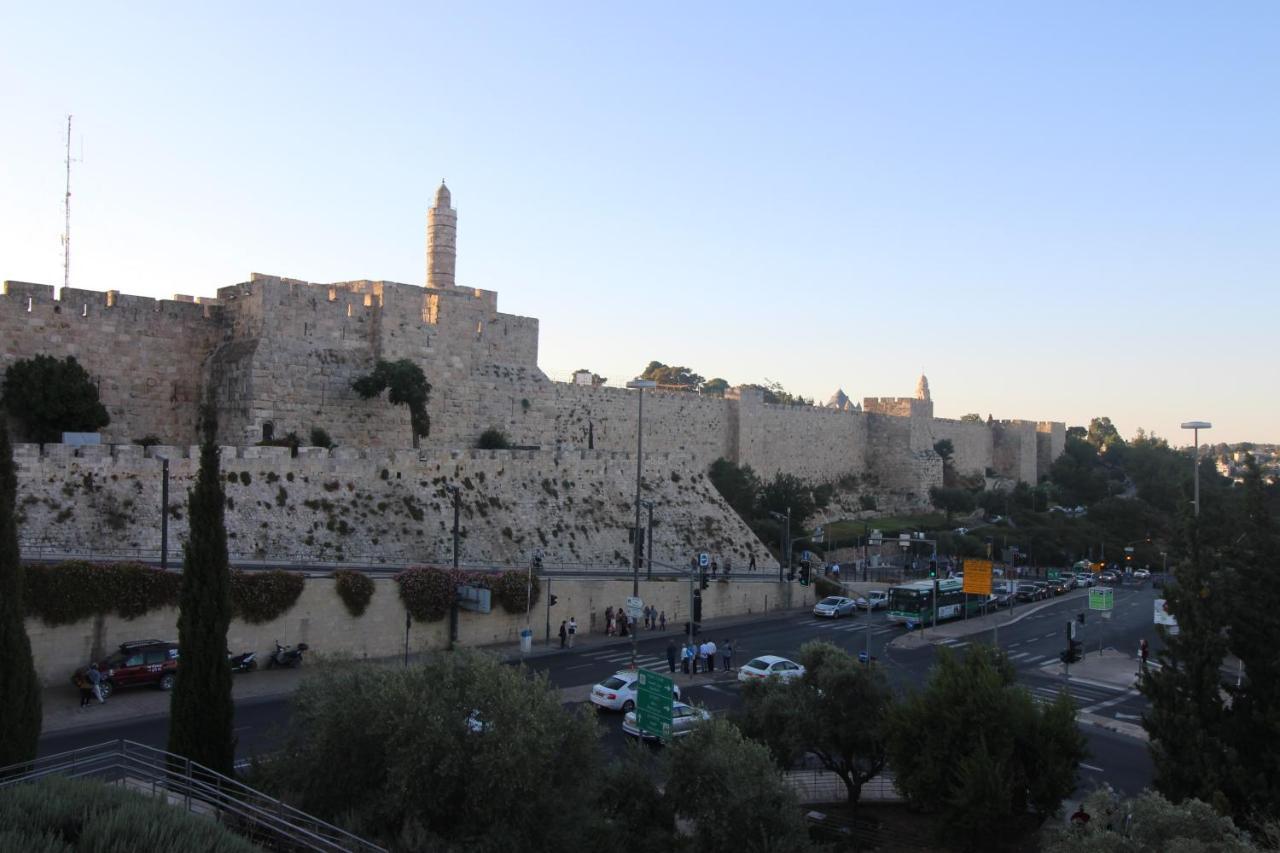 Private Hostel - Best location Jerusalem Exterior foto
